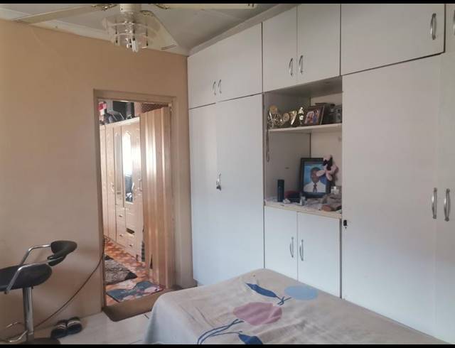 2 BEDROOM HOUSE FOR SALE IN MEREWENT